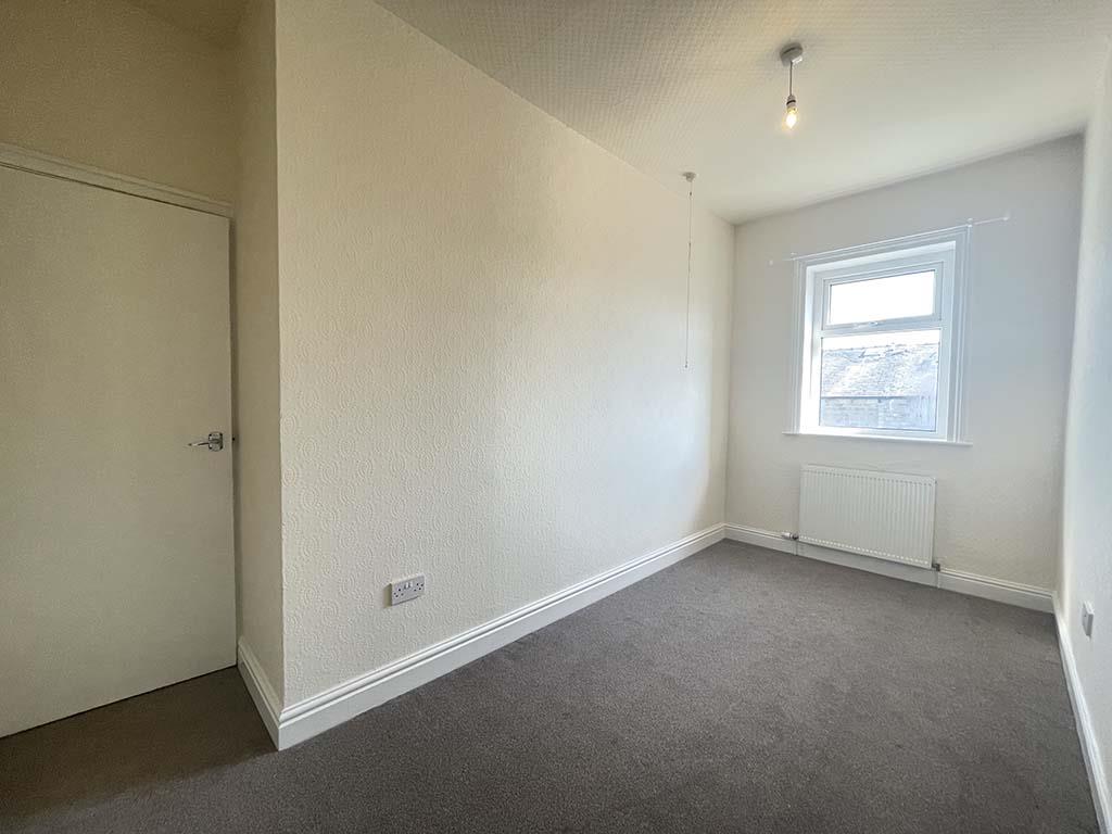 2 bedroom terraced house Let Agreed in Barnoldswick - Bedroom Two